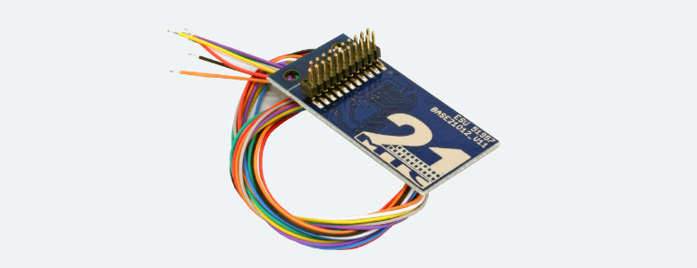 21MTC adapter board for 10 outputs, solder contacts and soldered cables